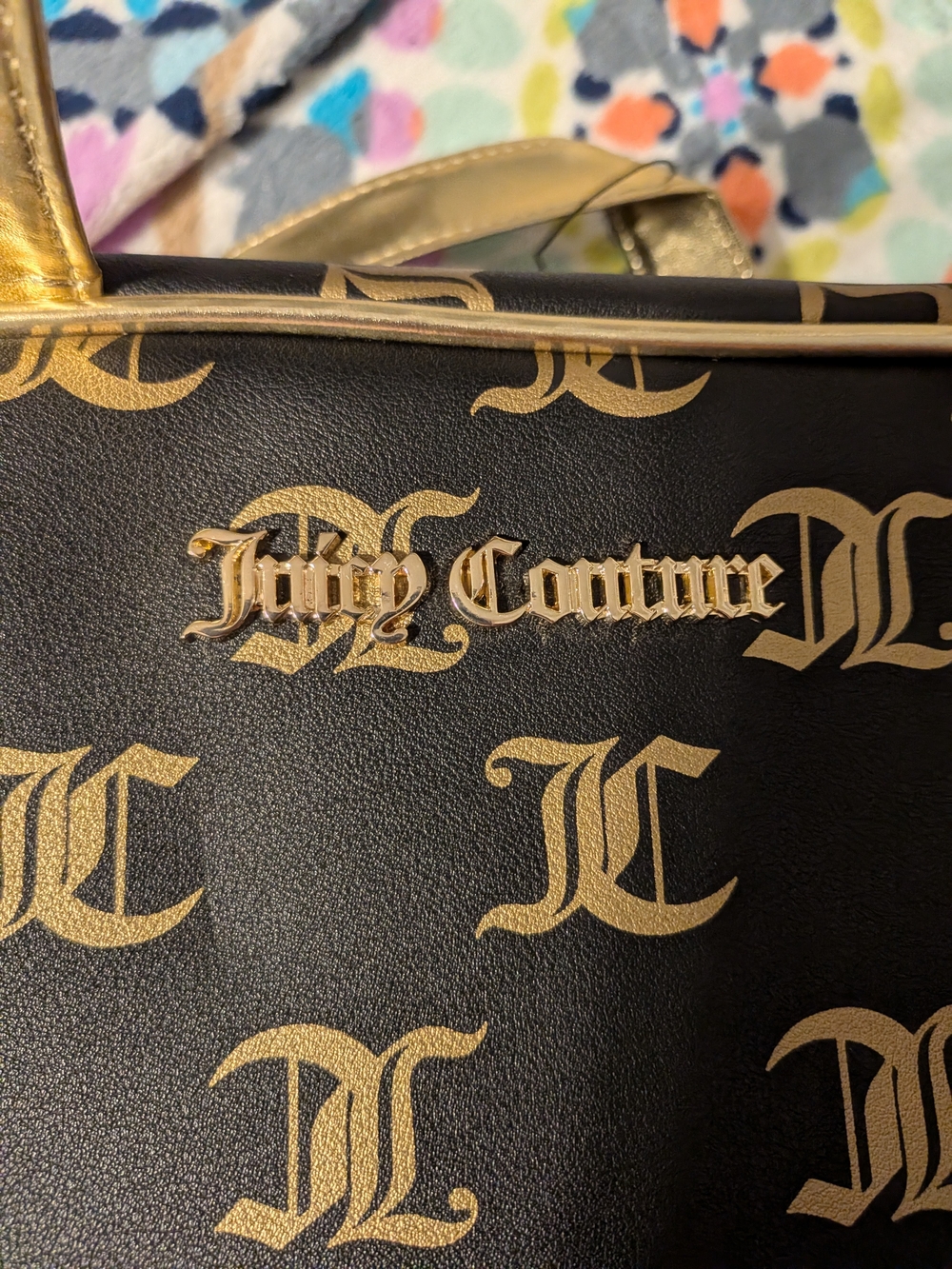 Juicy Couture Black and Gold Travel Bag - Picture 4 of 15